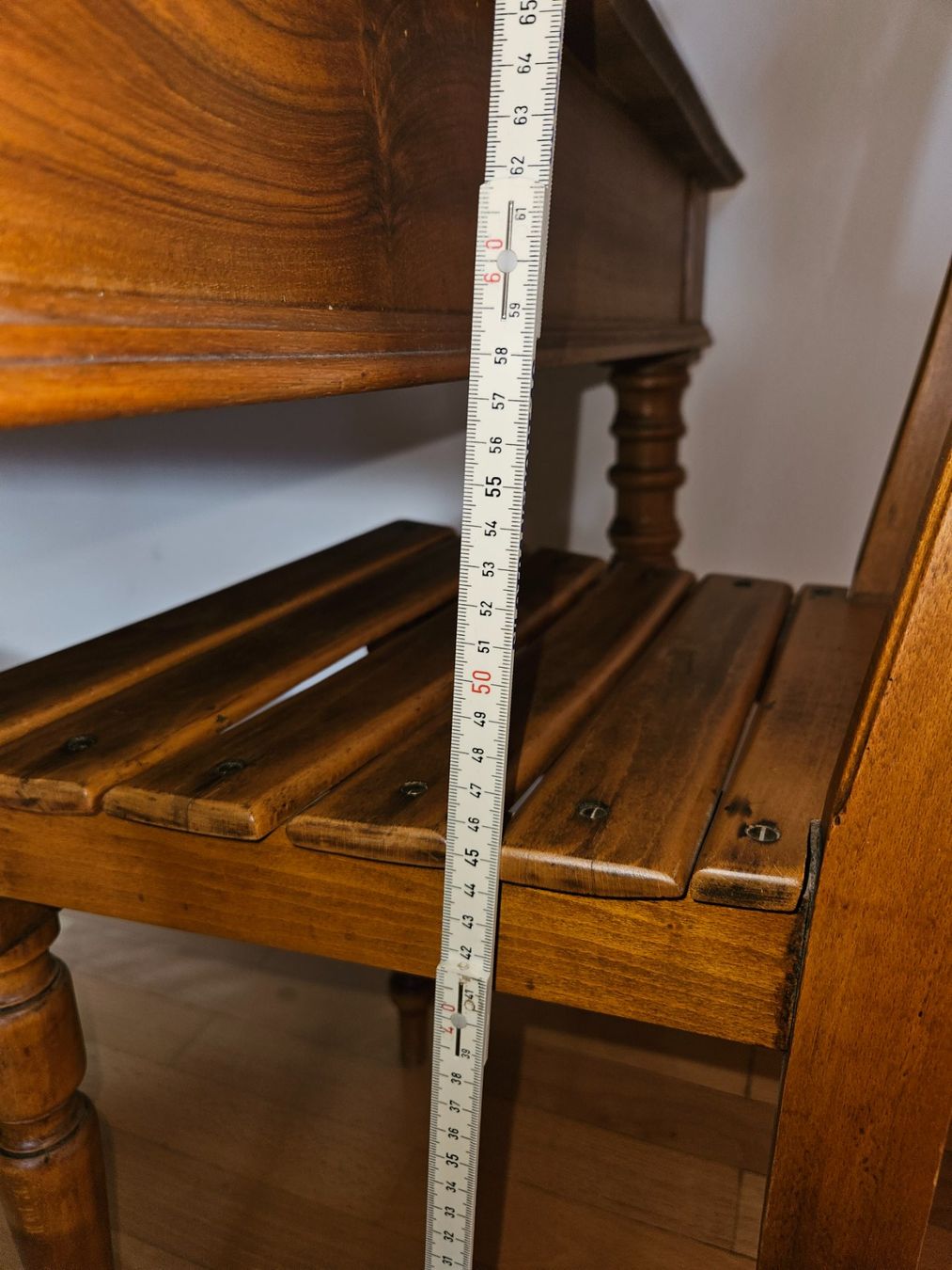 Tische: Nussbaum Tisch antik – Gebraucht aus Münchwilen AG von pel_y9jx 4