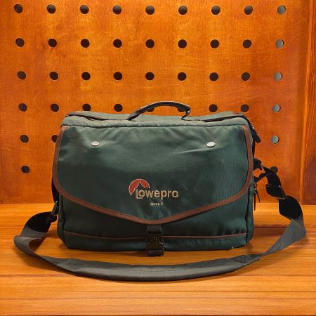 Lowepro Nova 5 Kameratasche dunkelgrün
