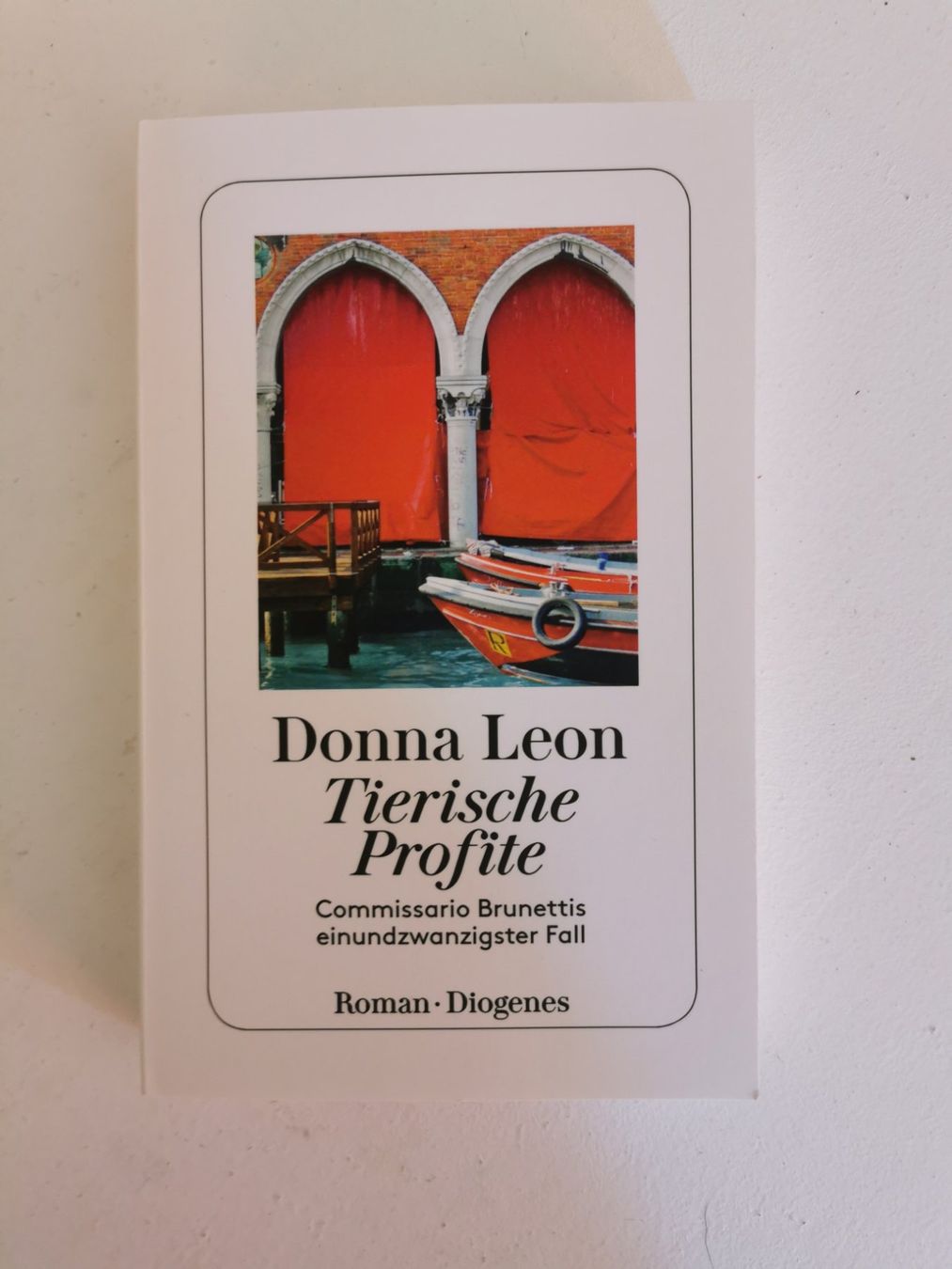 Livres: Donna Leon - 7 Bücher – D'occasion à bern par jeannie2006