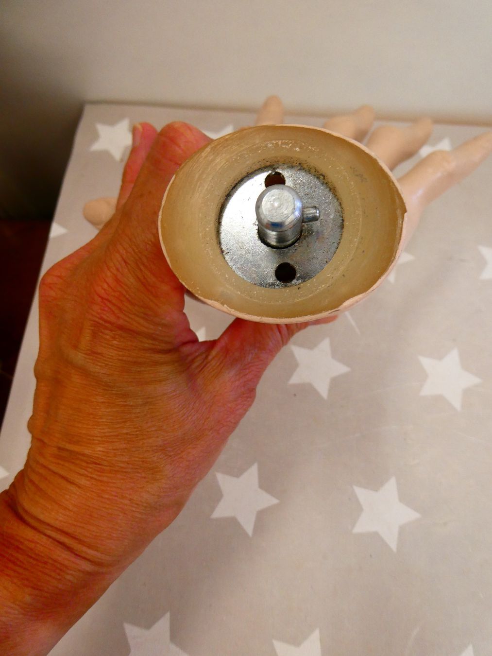 Altro in Decorazioni & Accessori: Hand von Schaufensterpuppe – Usato da Rafz venduto da Powacaddy 2
