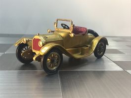 MATCHBOX MODELS OF YESTERYEAR 1913 CADILLAC Y-6 1:48