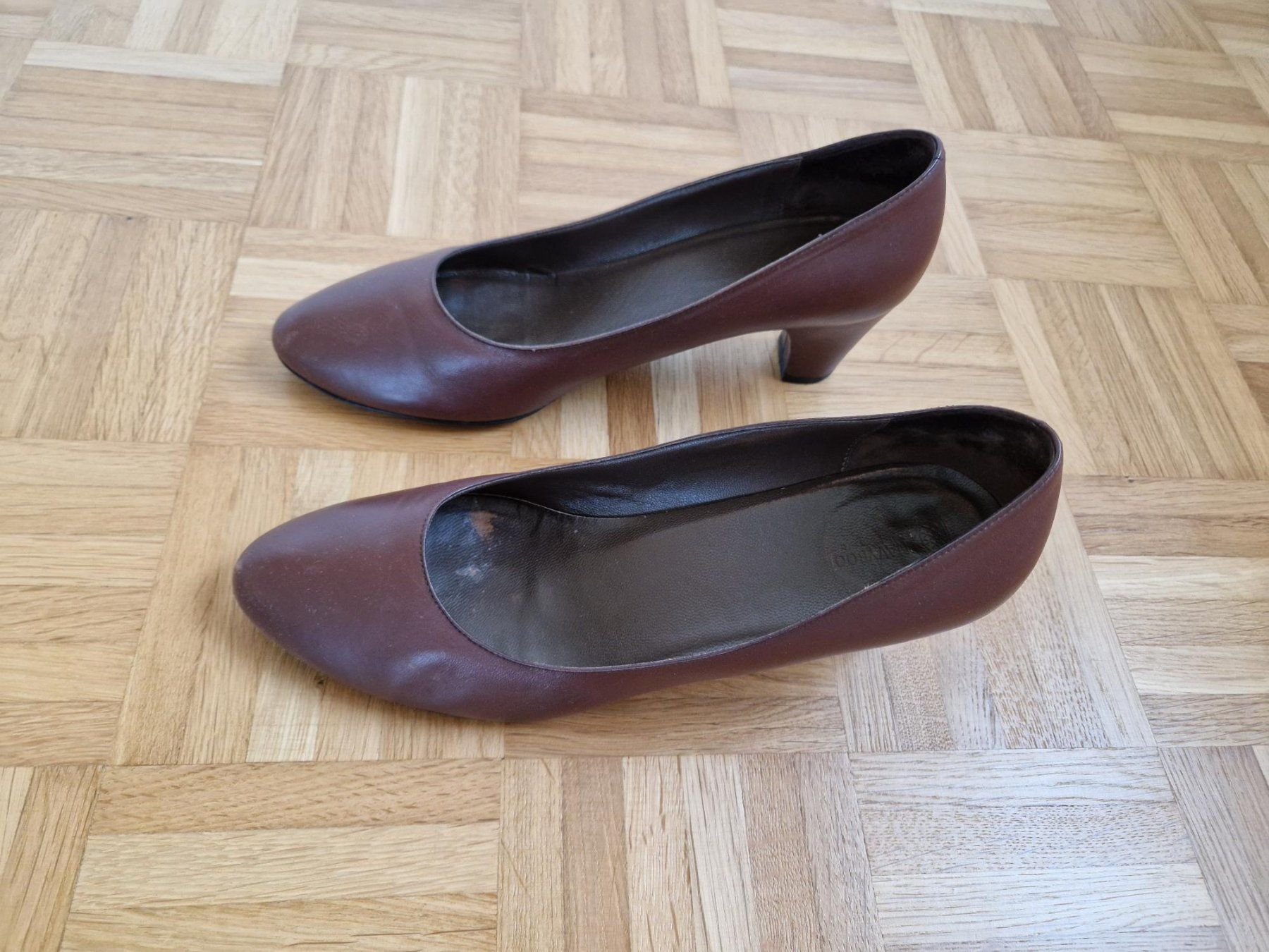 Navyboot Scarpe da donna: Navyboot Leder Pumps Grösse 39 1/2 braun – Nuovo (secondo la descrizione) da Zürich venduto da yro_qvz7 1