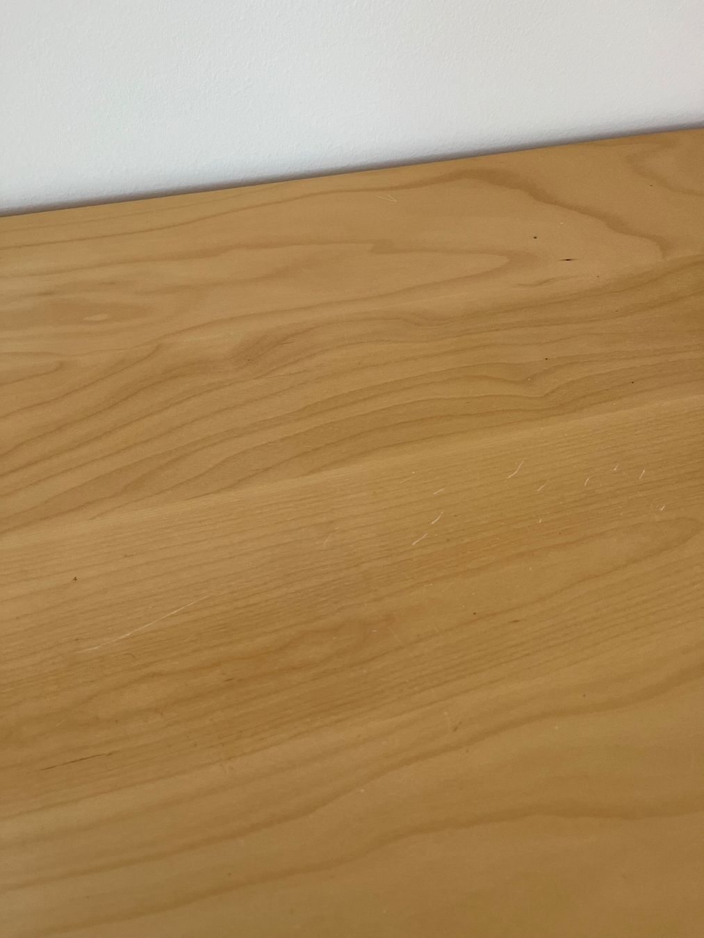Ikea Bureaux: IKEA Malm Schreibtisch, holzfarben – D'occasion à Effretikon par alu_ldc6 6