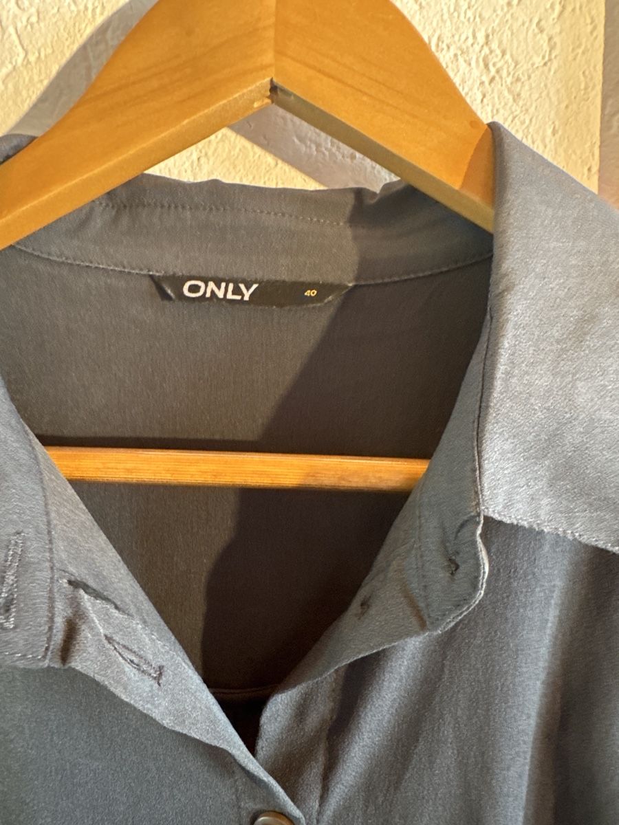 Only Vestiti: Blusenkleid kurzarm – Usato da Rohrbachgraben venduto da kae_5lhf 2