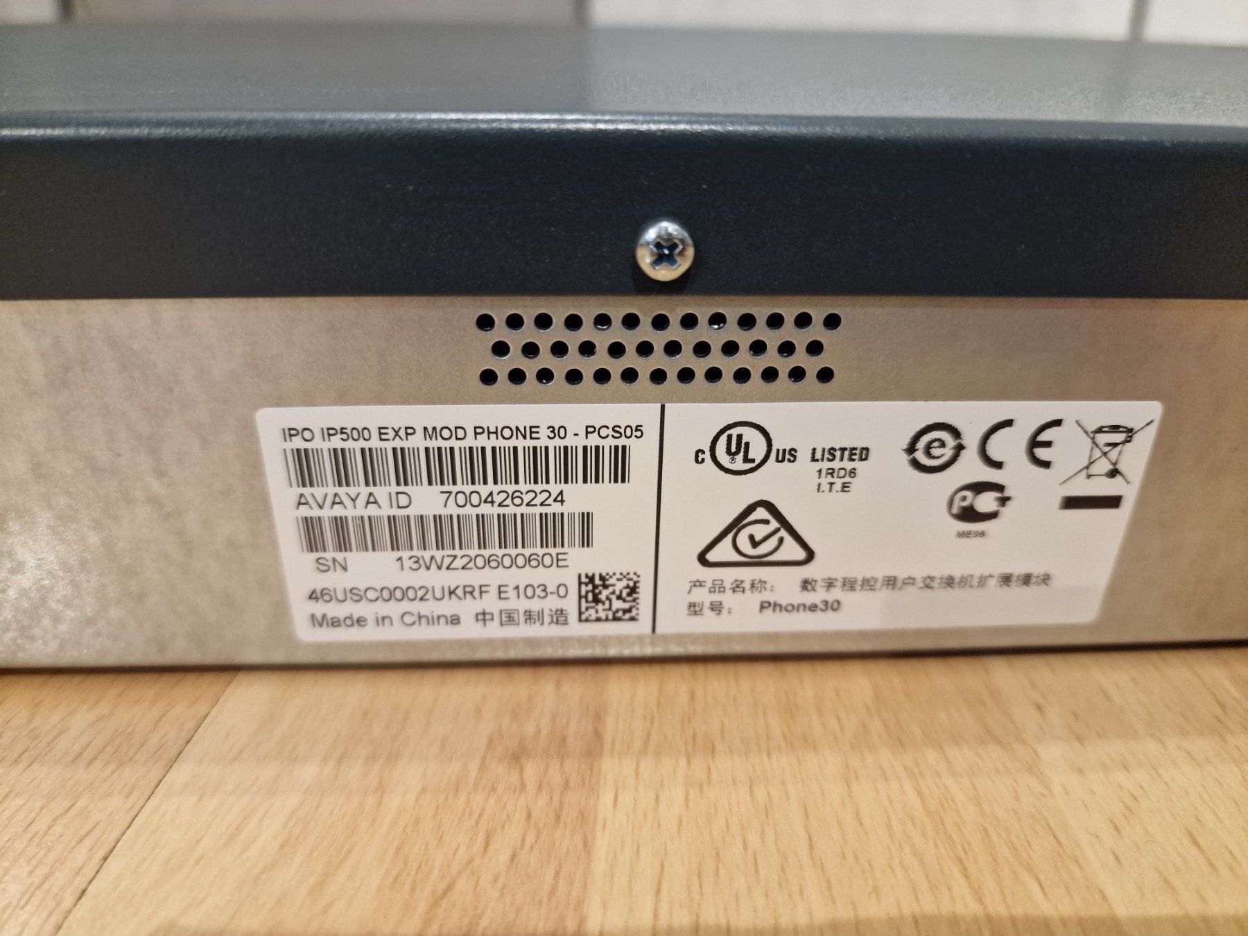Avaya Telefoni: Avaya IP Office IP500 inkl. Module – Usato da Buchrain venduto da Sssschaller 4