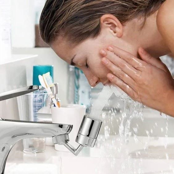 Rubinetteria: Schwenkbarer Wasserhahn Aufsatz – Nuovo e nell'imballaggio originale da Dintikon venduto da Vexi 1