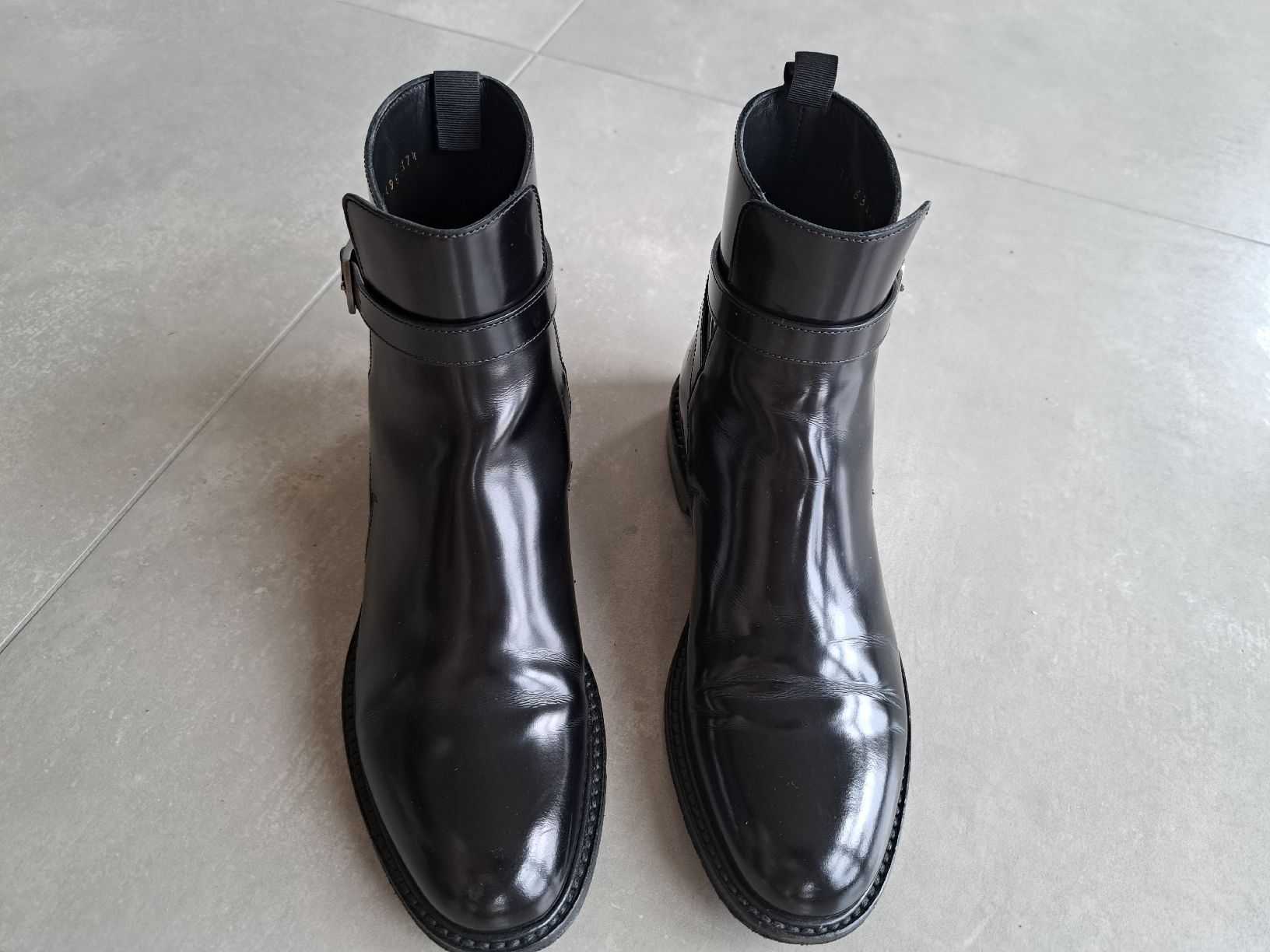 Saint Laurent Scarpe da donna: Saint Laurent ankle boots vernis – Usato da Hauterive NE venduto da Motta486 1
