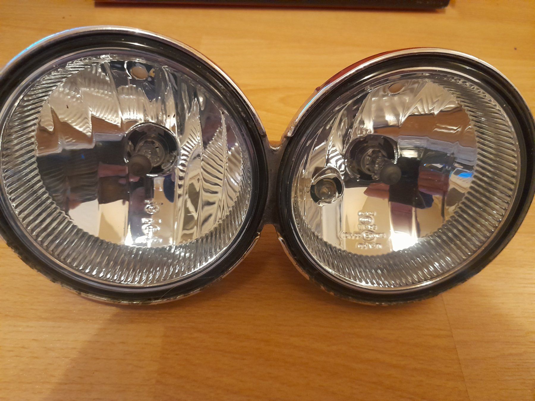 Harley-Davidson Fari: Harley Doppel-Scheinwerfer H-D 69804-08 – Usato da Lustmühle venduto da chevi03