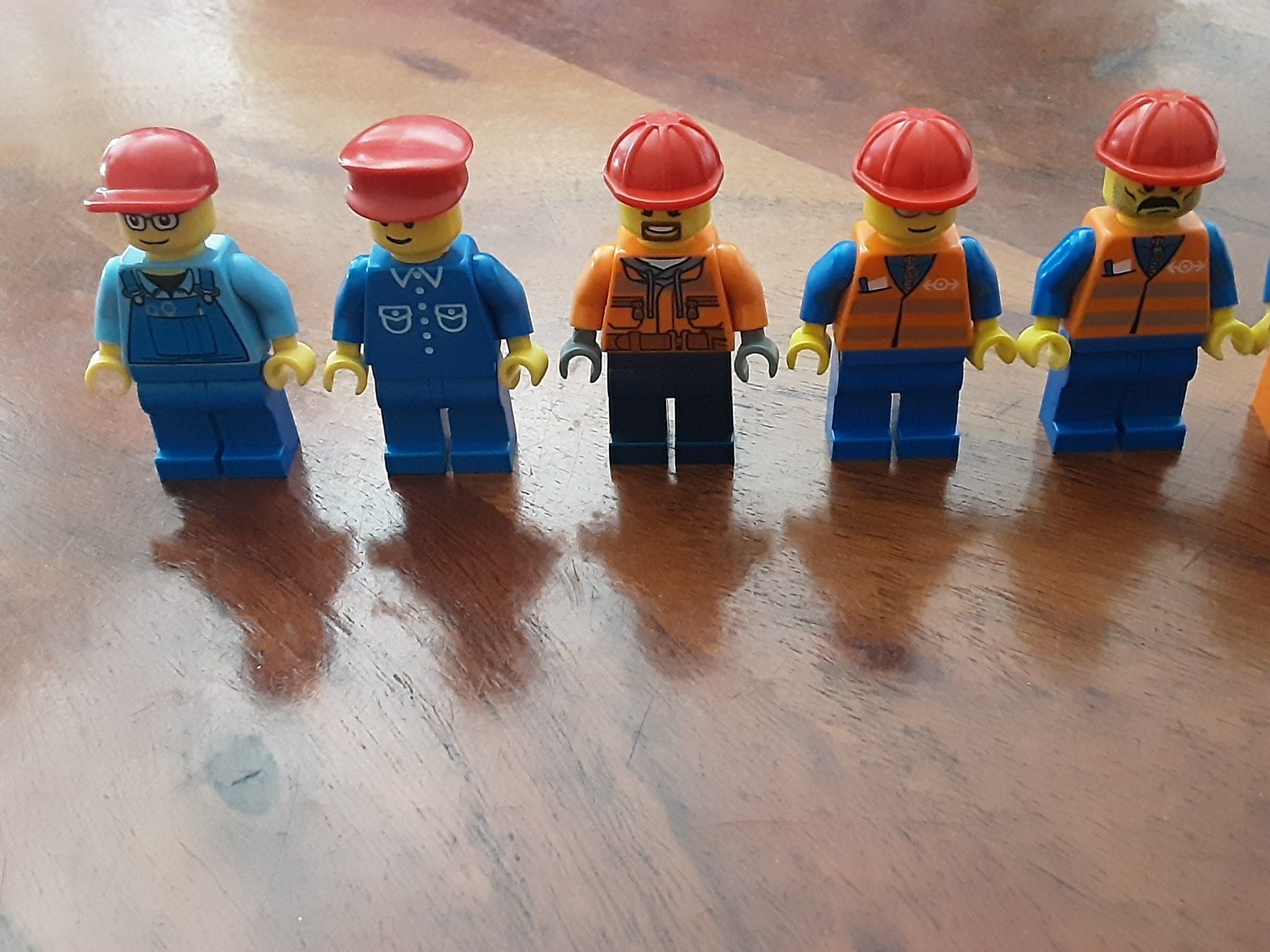 Lego Jouets: Lego Figuren Train (2) – D'occasion à Bülach par Blind-Onyx 1