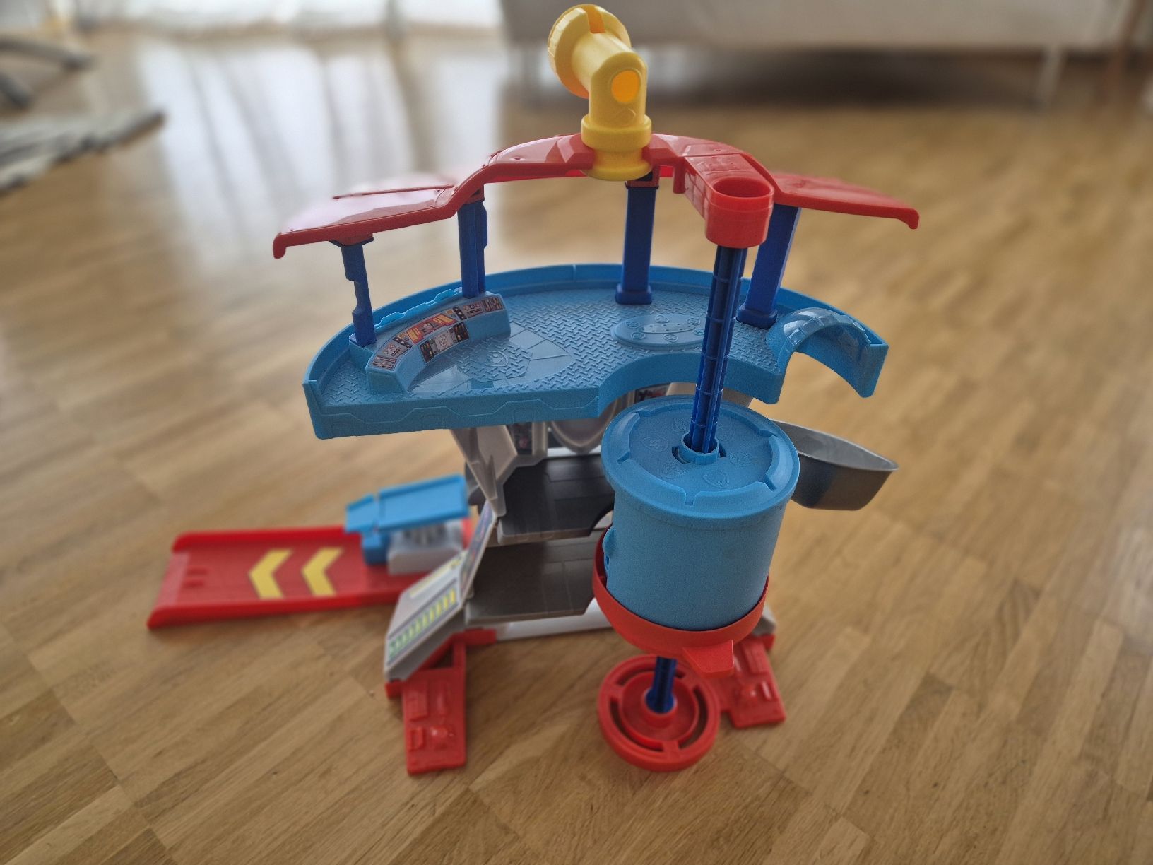 Giocattoli: Paw Patrol Control Tower – Usato da Schlieren venduto da cisc00 1