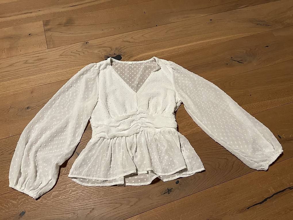 Camicette: Weisse Bluse Gr. S – Usato da Sevelen venduto da ale_v29l