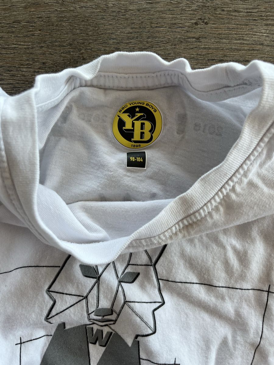 Camicie, T-shirt & Polo: YB T-Shirt Wouf – Usato da Rosshäusern venduto da Travellerz 2
