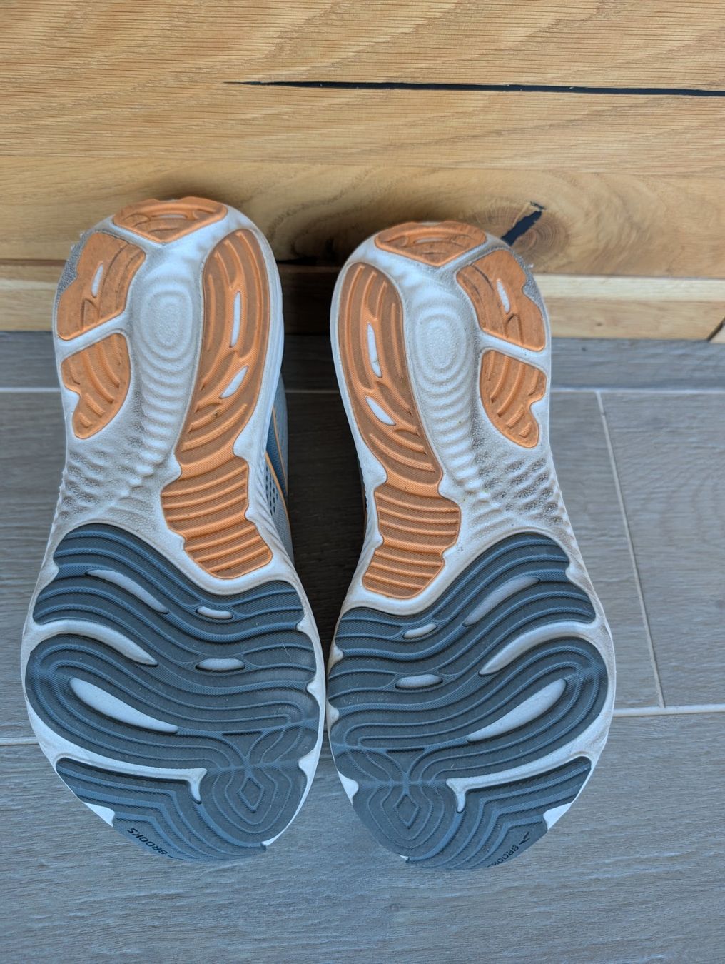 Brooks Chaussures hommes: Chaussures de course Brooks – D'occasion à La Chaux-de-Fonds par OmerovicBekir 5