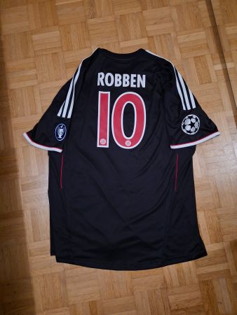 FC Bayern München Drittes Trikot 11/12 #10 Robben