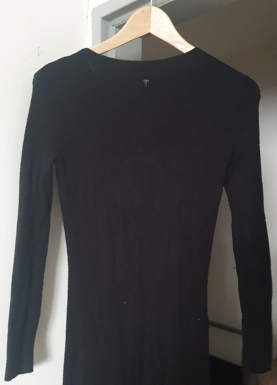 Guess Vestiti: GUESS raffiniertes Strickkleid Gr. XS – Usato da Frenkendorf venduto da Moon111 3