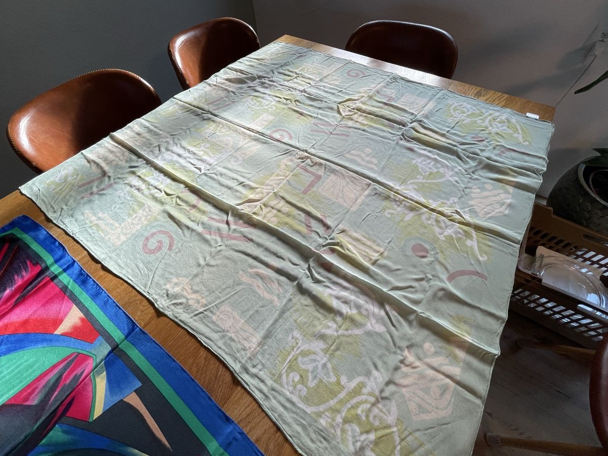 Foulards & écharpes: 2x Seidentücher – D'occasion à Niederbüren par poschti 5