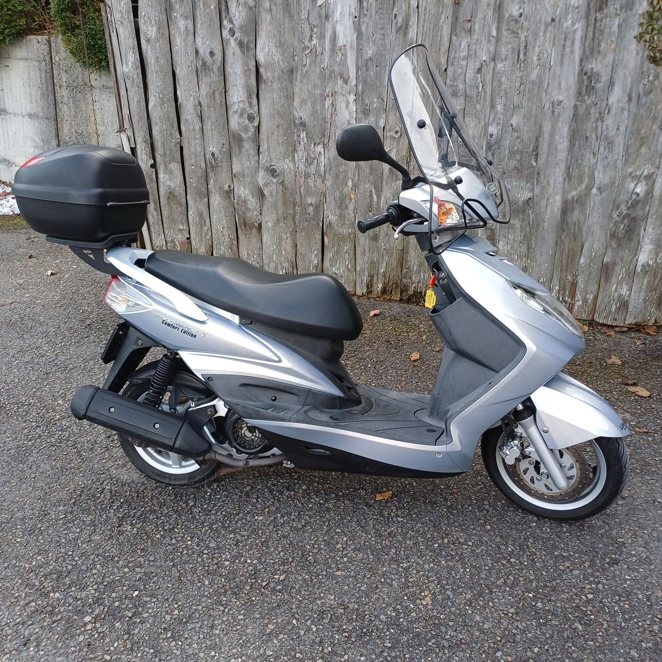Yamaha Strada: Yamaha Cygnus X 125 Roller, Topcase, Windschild – Usato da Obstalden venduto da sch_ll9r