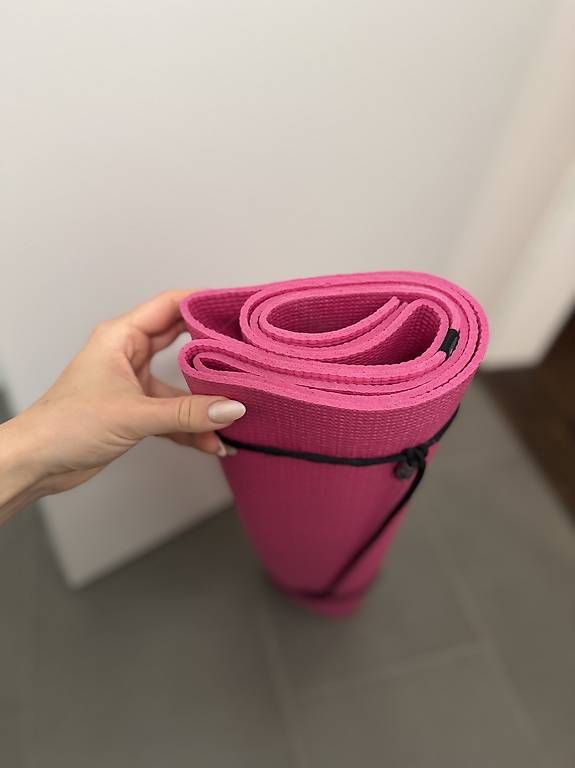 Tappeti: Yoga Teppich  – Usato da Luzern venduto da VStore 3