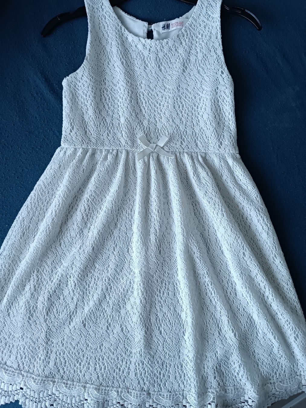 H&M Vestiti & Gonne: Kleid/Rock Mädchen Gr 122-128 – Usato da Binz venduto da julijuli 4