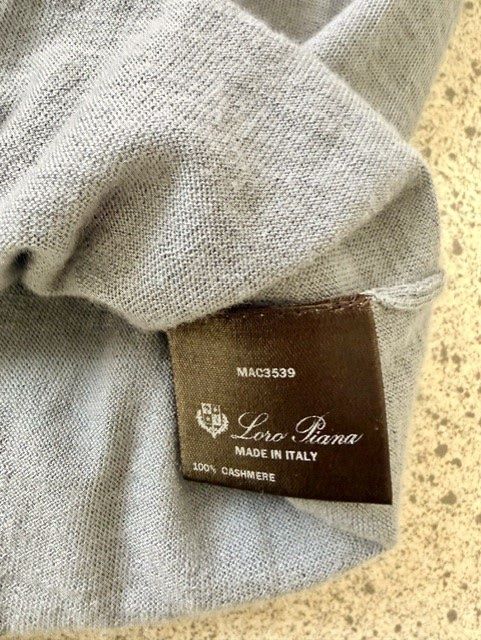 Loro Piana Maglioni & Felpe: Loro Piana Herren-V-Ausschnitt-Pullover-100% Cashmere – Nuovo (secondo la descrizione) da Dübendorf venduto da kerstinbrisbane 4