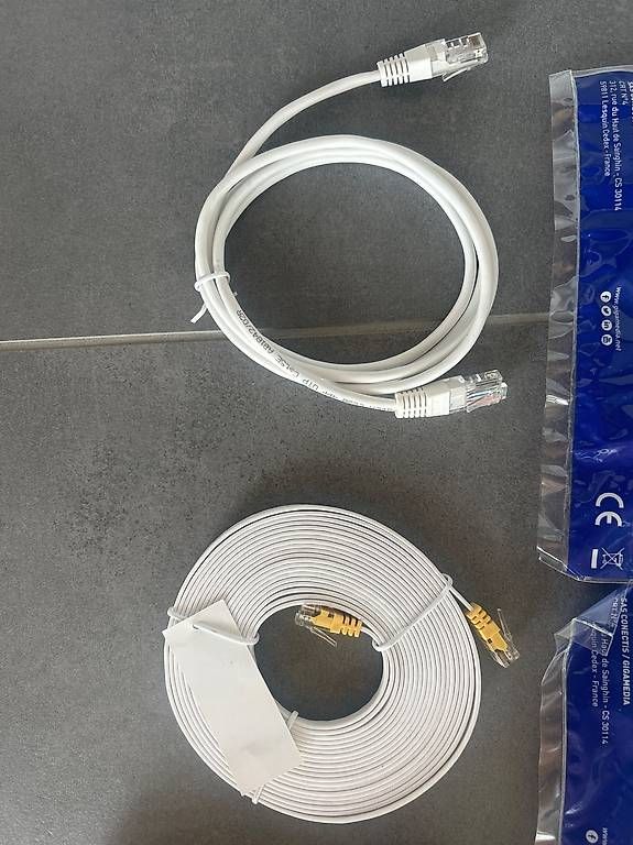 Cavi: ***CAT 5e Netzwerkkabel Patchkabel Internet Ethernet Kabel** – Usato da Zollikofen venduto da frangipani.flow 4