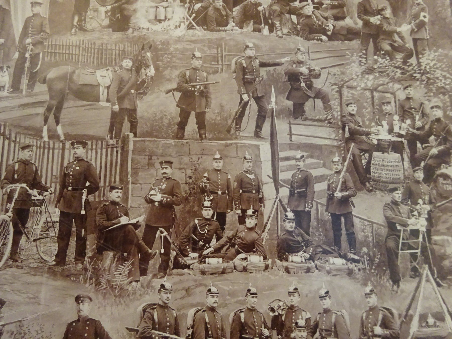 Foto & Immagini: Badisches Infanterie-Regiment 114 – Usato da Esslingen venduto da eintagammeer 4