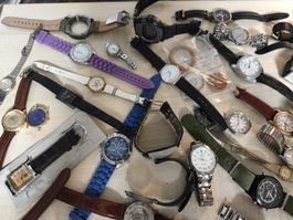 Armbanduhr lot