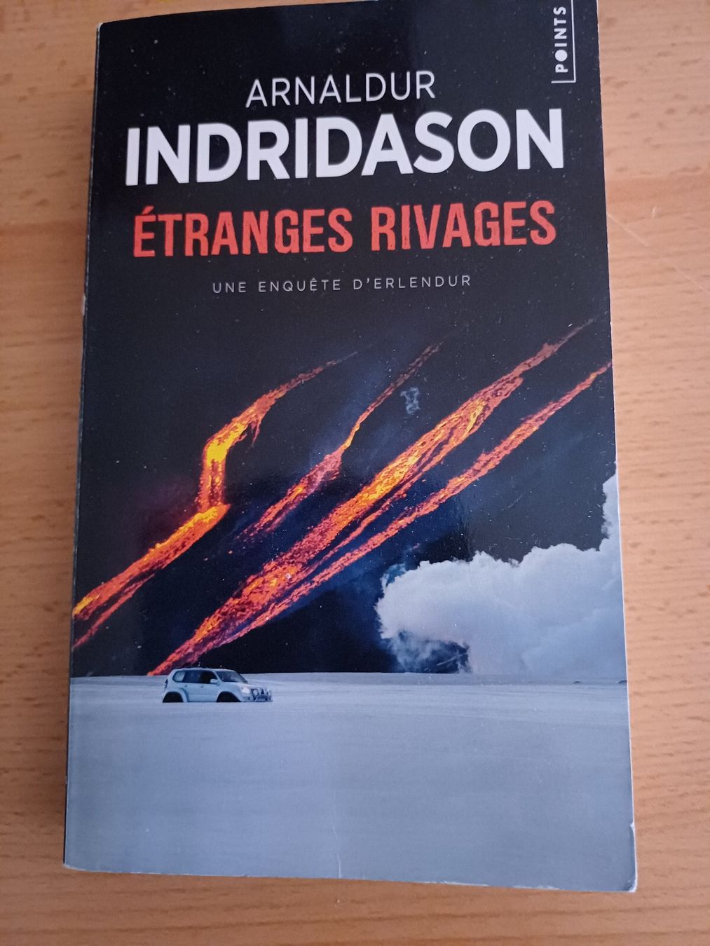 Livres: Etranges rivages – D'occasion à Porrentruy par Piquetix