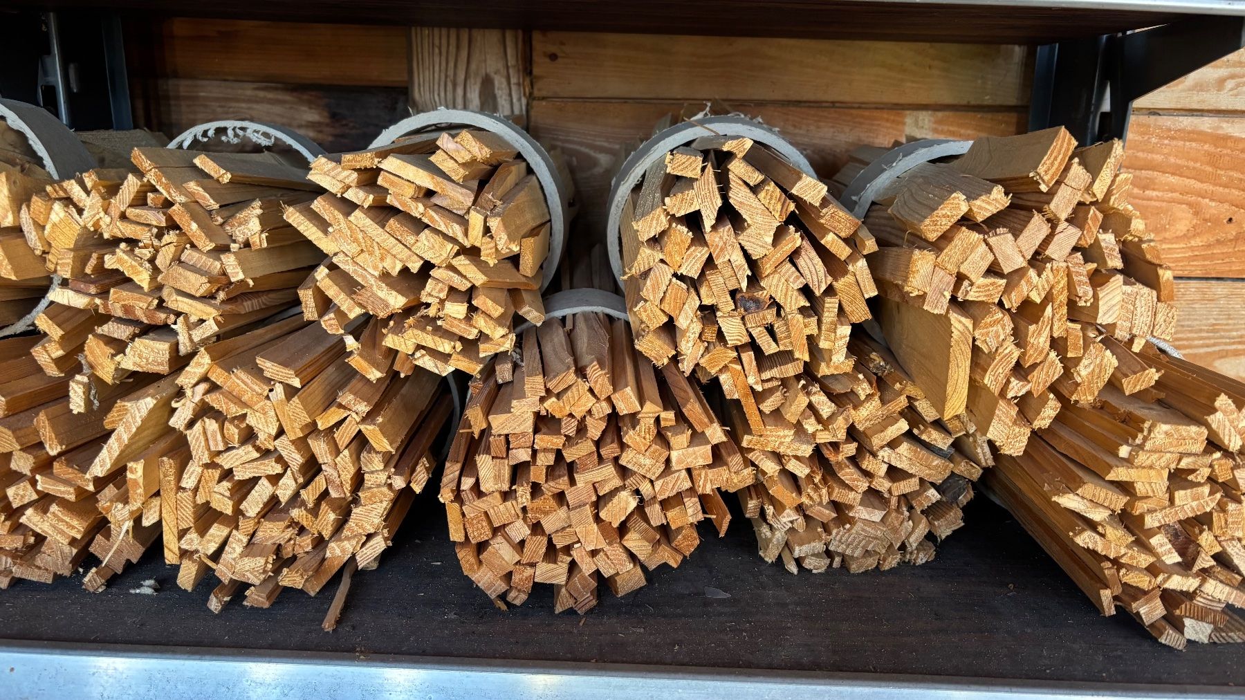 Holzartikel: Anzündholz – Neu und originalverpackt aus Worb von jon_8wpq