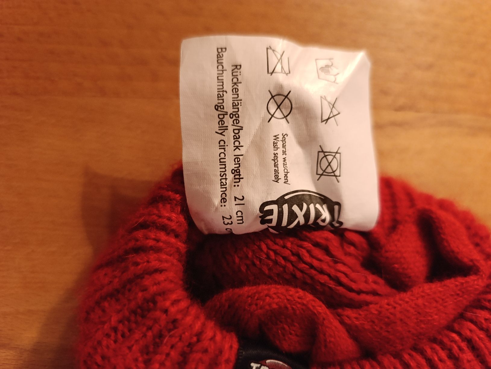 Abbigliamento: Hunde Welpen Pullover Mänteli – Usato da Krattigen venduto da Winnie12 3