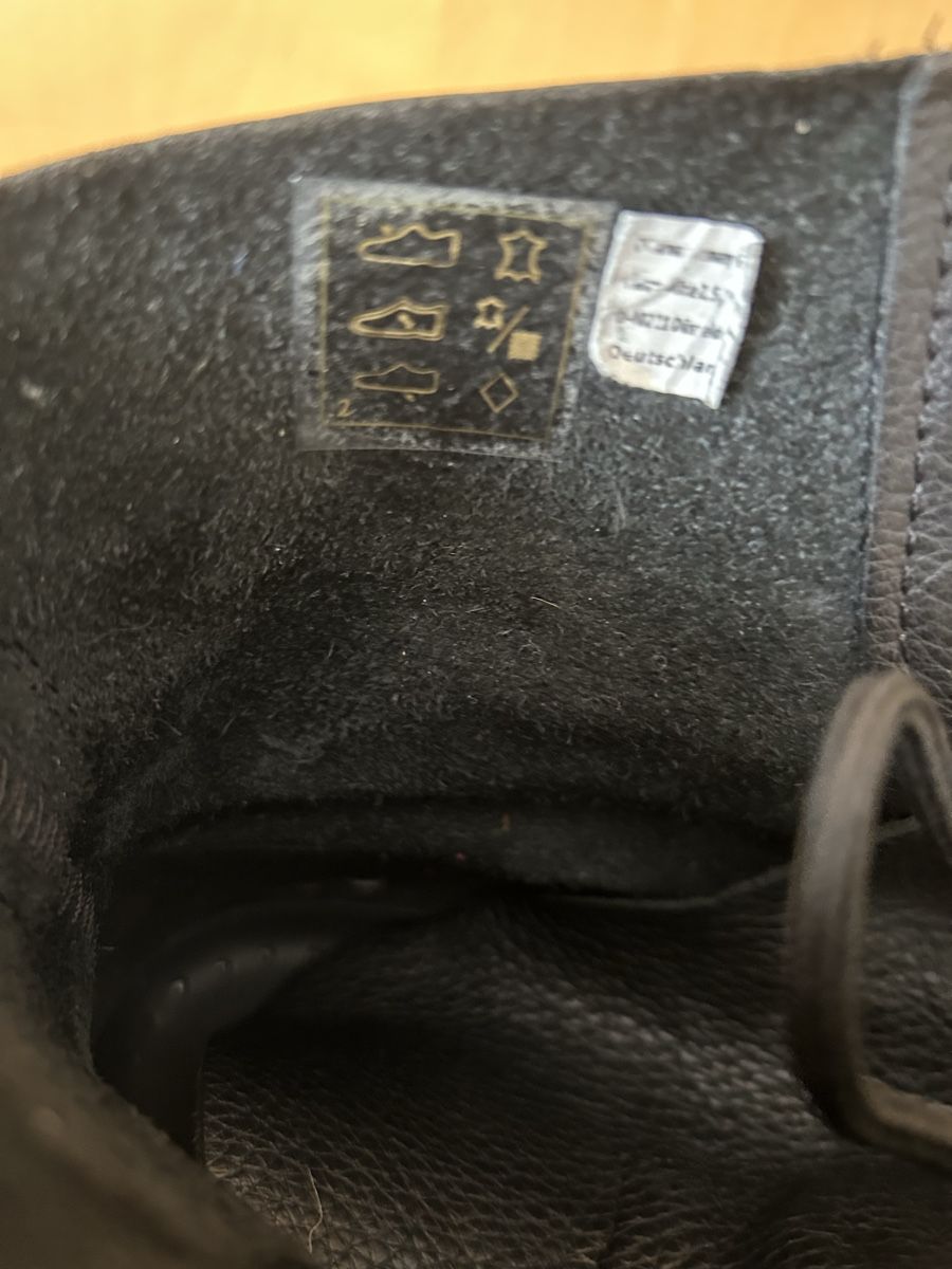 Scarpe da uomo: Dr.Martens Leder Schuhe 42 Pascal Weiche leder – Usato da Oftringen venduto da Odessa65 7