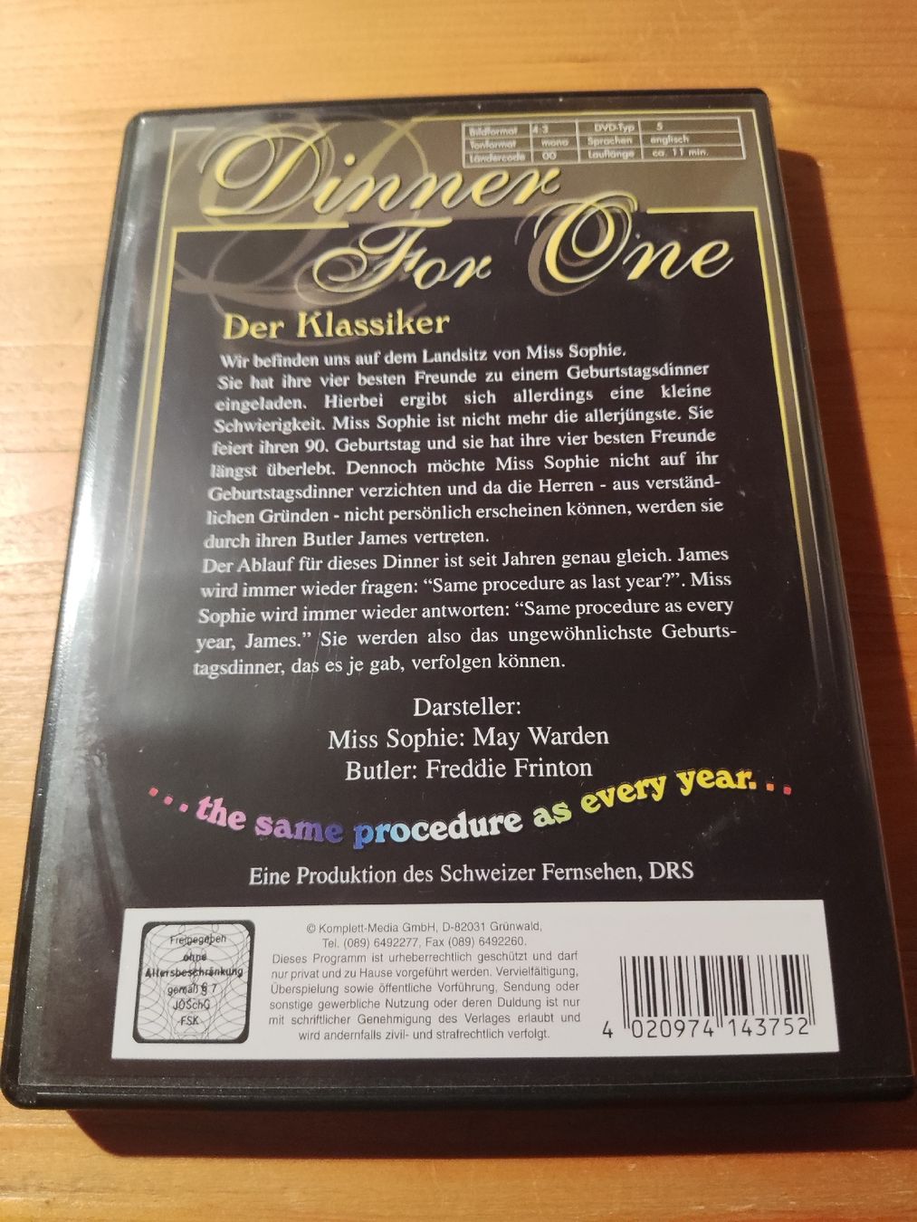 Tutti i DVDs: Dinner for One - Same procedur as every year... (DVD) – Usato da Oberembrach venduto da giu_7ksd 1
