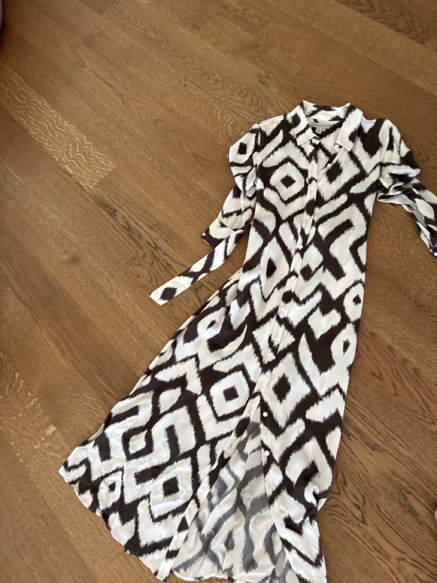 Banana Republic Vestiti: Langes Kleid Banana Republic gemustert Grösse M – Nuovo (secondo la descrizione) da Horgen venduto da bho66