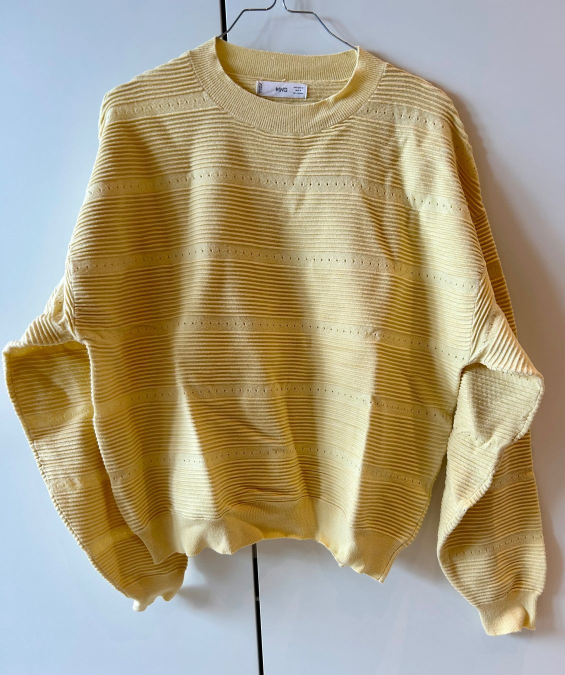 Mango Pullover & Sweatshirts: Pullover – Gebraucht aus Jona von caro_schaf