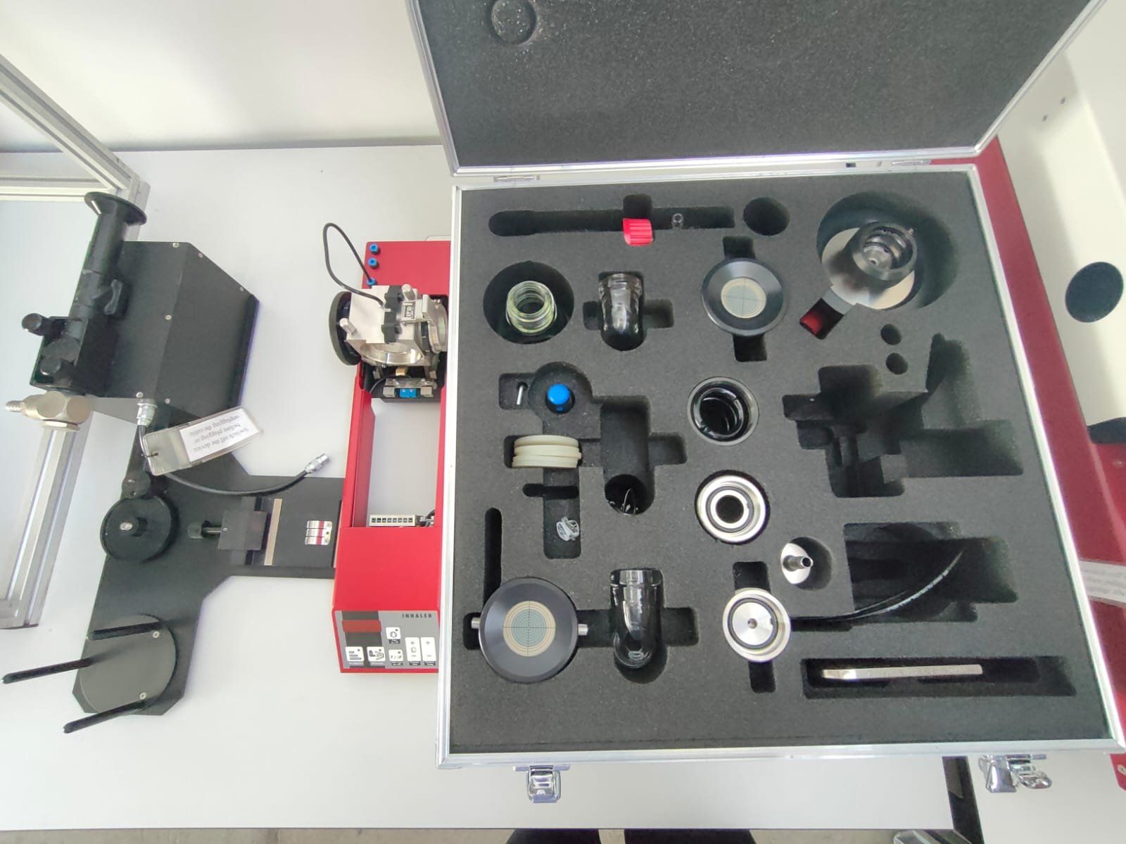 Accessori da laboratorio: Sympatec Helos particle size analyzer – Usato da Niederdorf venduto da LeptonAG_Labor 1