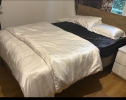 Bett echtolz 140x200 mit Inre Paris Matratze und Lattenrost