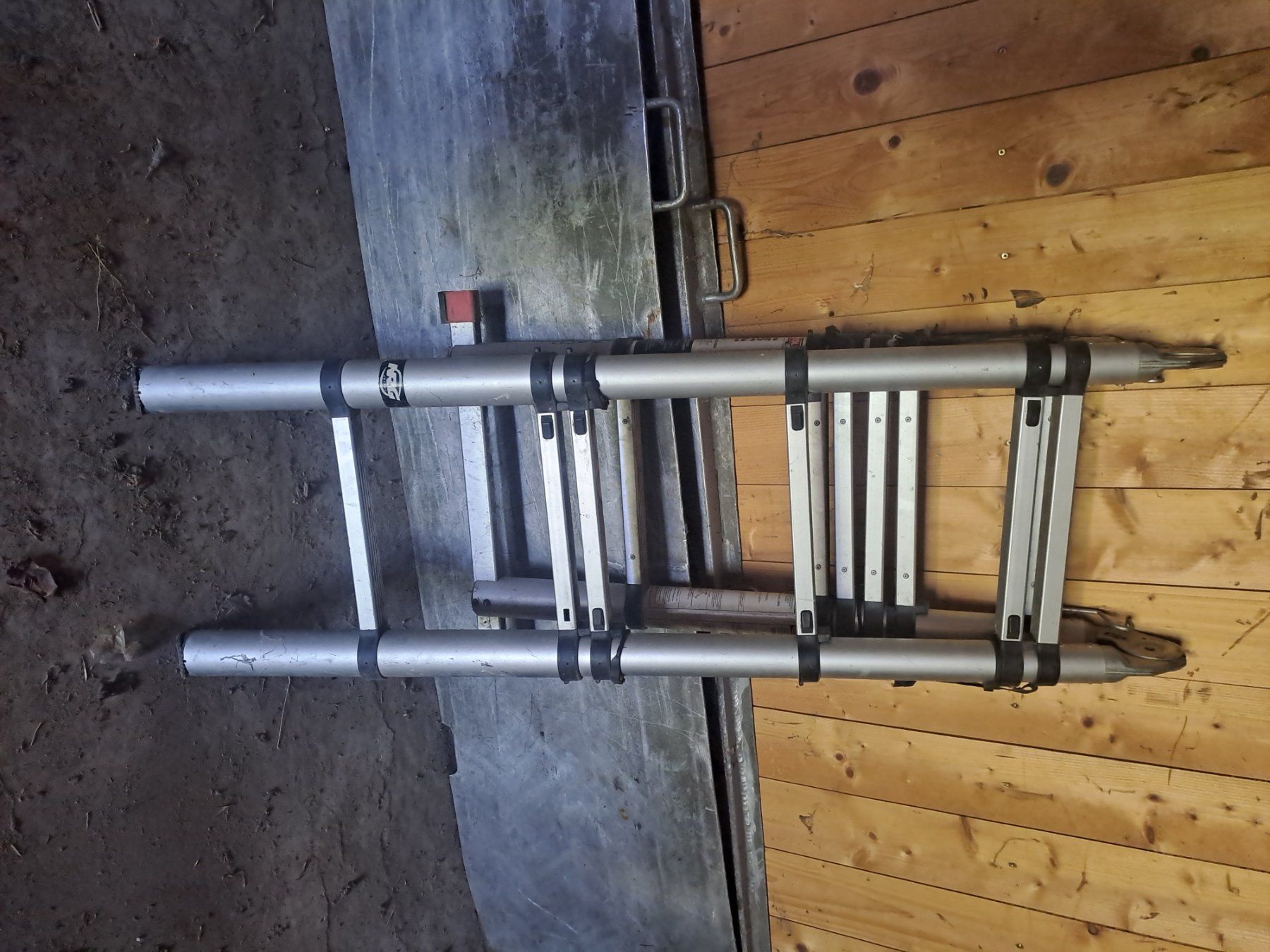 Leitern: Alu Ausziehleiter – Gebraucht aus Roggwil TG von kellerthomaserbel 1