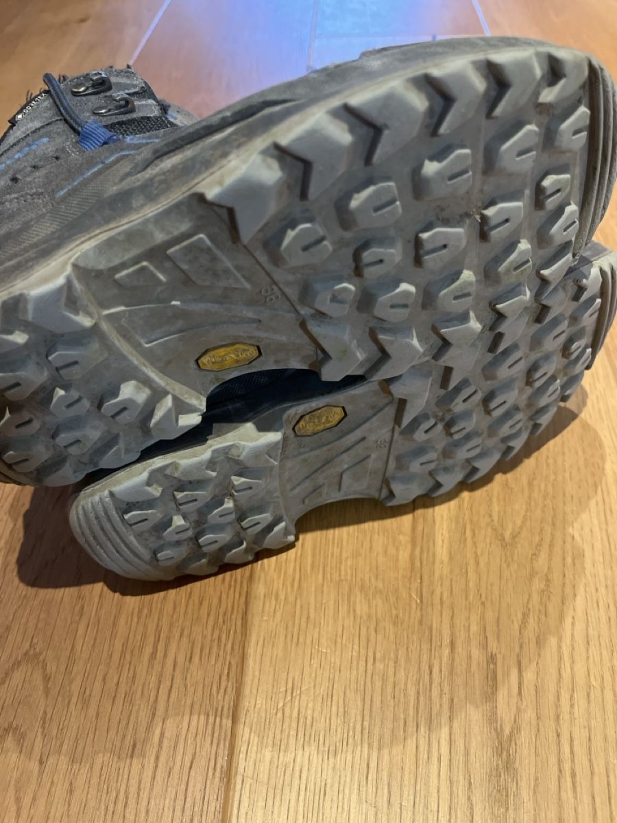 Lowa Scarpe per ragazzi: Lowa Wanderschuhe Grösse 36 – Usato da Balmberg venduto da Berglihof 3