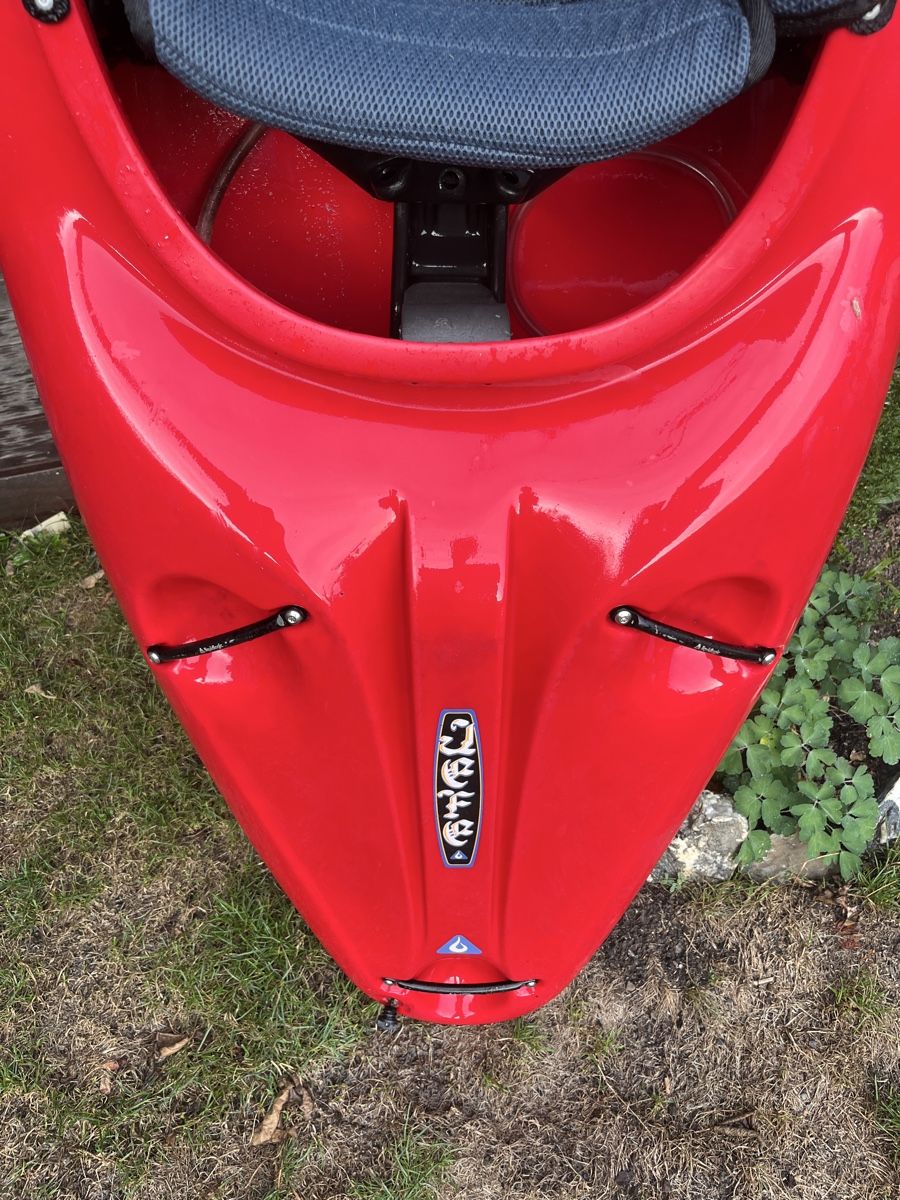 Boote: Wildwasser Kayak – Gebraucht aus Scharans von landri01 3