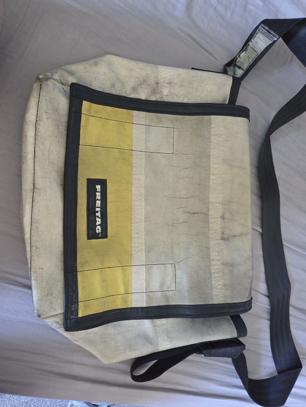 Freitag Sacs: Freitag Umhängetasche – D'occasion à Wädenswil par weihpos