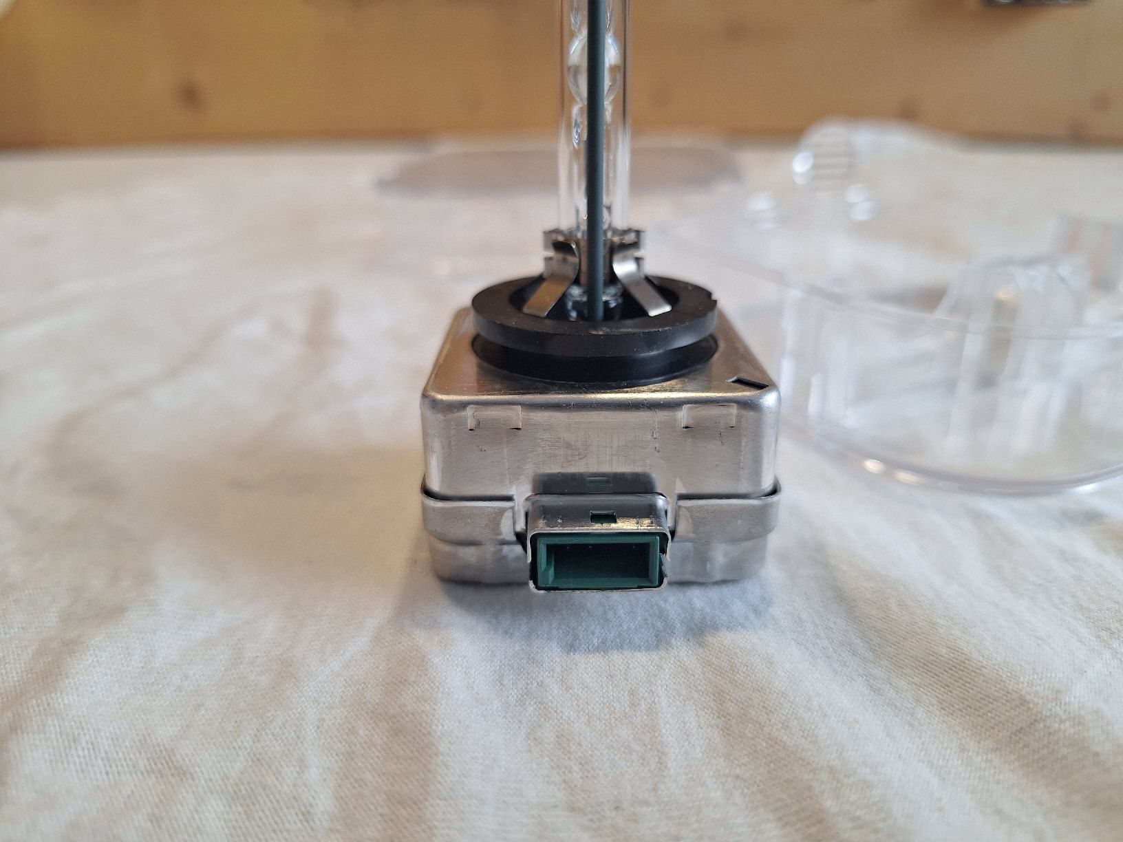 Volvo Scheinwerfer: Osram Xenarc electronic 66340HBI D3S 35W – Gebraucht aus Rickenbach Sulz von thnilu 2