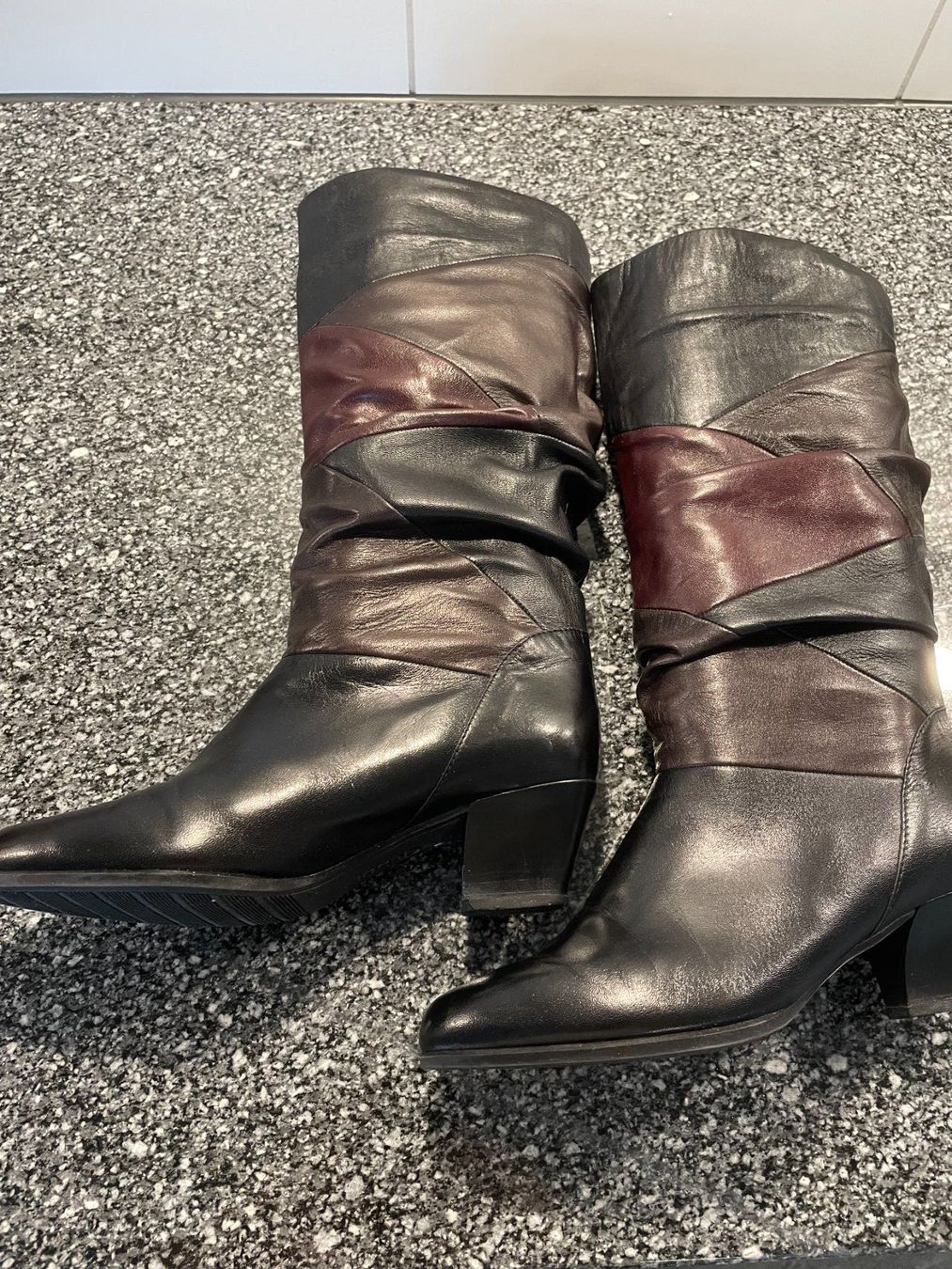 Gabor Scarpe da donna: Gabor Lederstiefel – Nuovo (secondo la descrizione) da Rudolfstetten venduto da Amp6 1