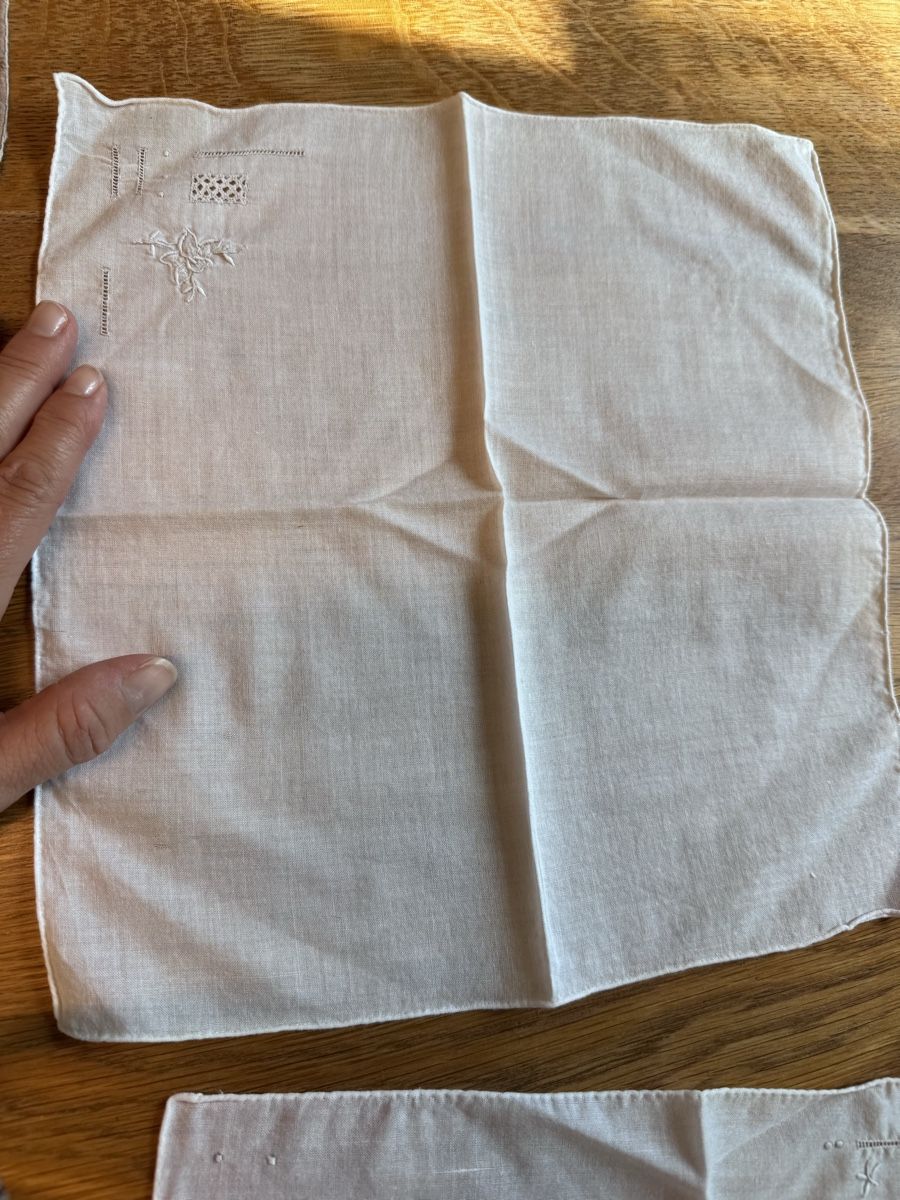 Sonstige Kleidung & Accessoires: Taschentücher Tüechli Konvolut 9 Stk. – Gebraucht aus Niederbüren von Oetschli 7