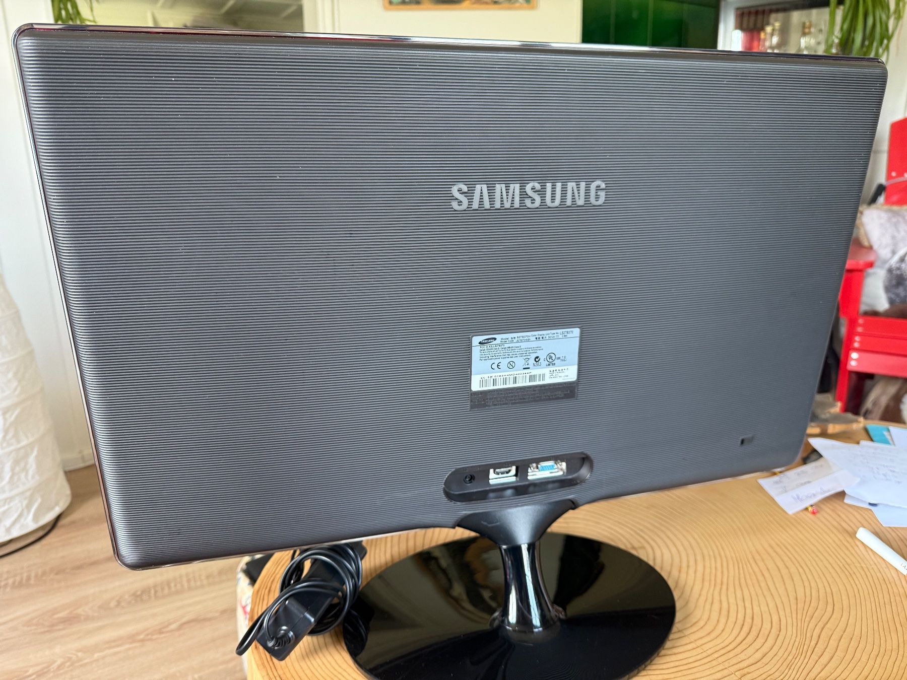 Samsung Monitor: Samsung s27b370 Bildschirm 27 Zoll – Usato da Holziken venduto da Timbergrizzly 1