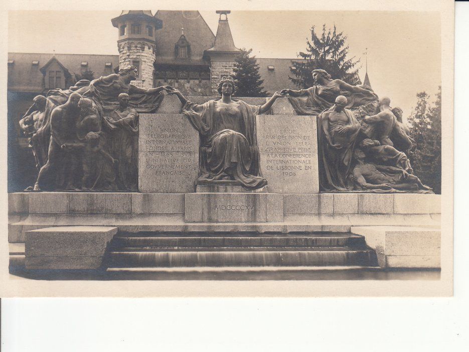 Cartoline postali: Bern Welttelegraphendenkmal ca. 1930 – Usato da Bürglen TG venduto da StampGraf