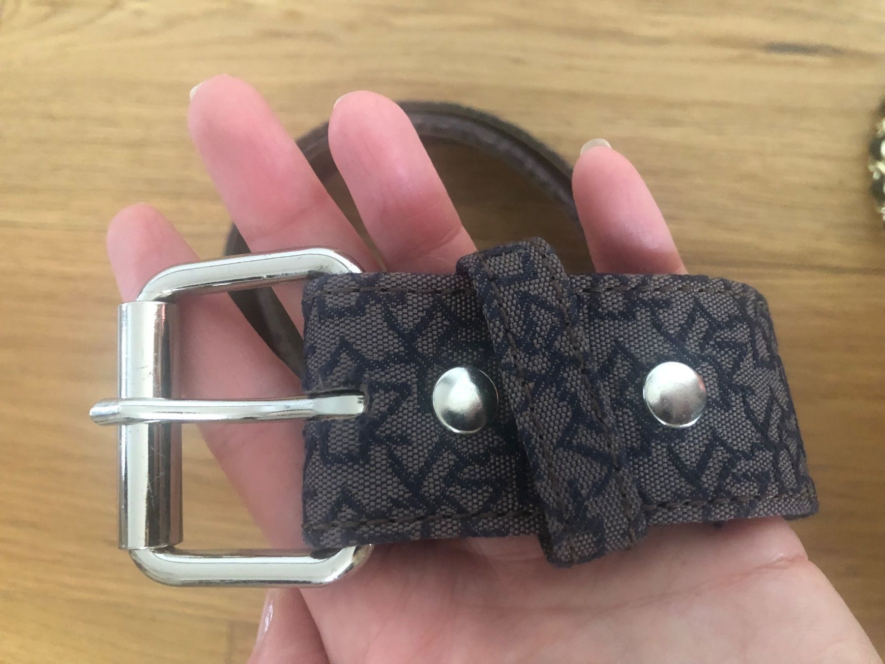 Gürtel: Gürtel braun mit Dkny Schrift – Gebraucht aus Pfaffhausen von Klaras_second_hand 1
