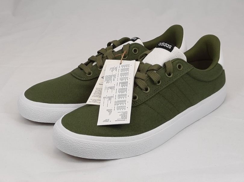 Adidas Scarpe da uomo: ADIDAS VULCRAID3R Skateboard Sneaker olive Gr. 42 2/3 – Nuovo e nell'imballaggio originale da Seuzach venduto da VT-Collections1 2