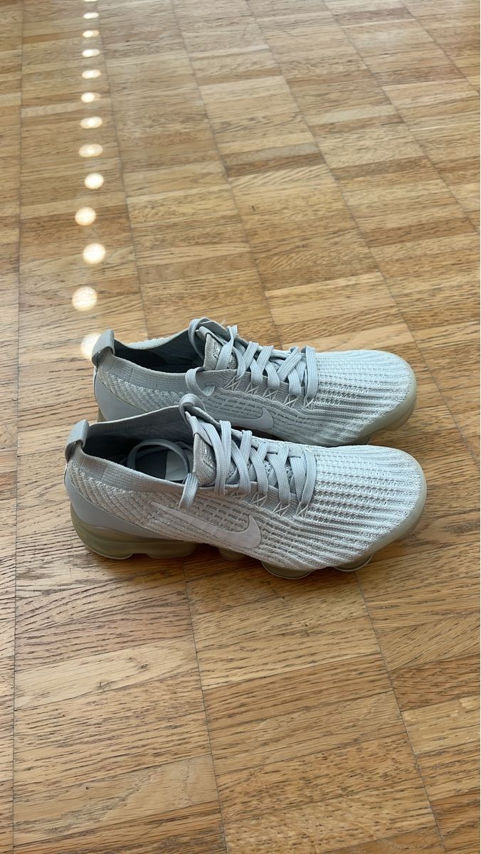Nike Herrenschuhe: Nike Vapormax 2019 Sneakers light grey – Gebraucht aus Zürich von mrck