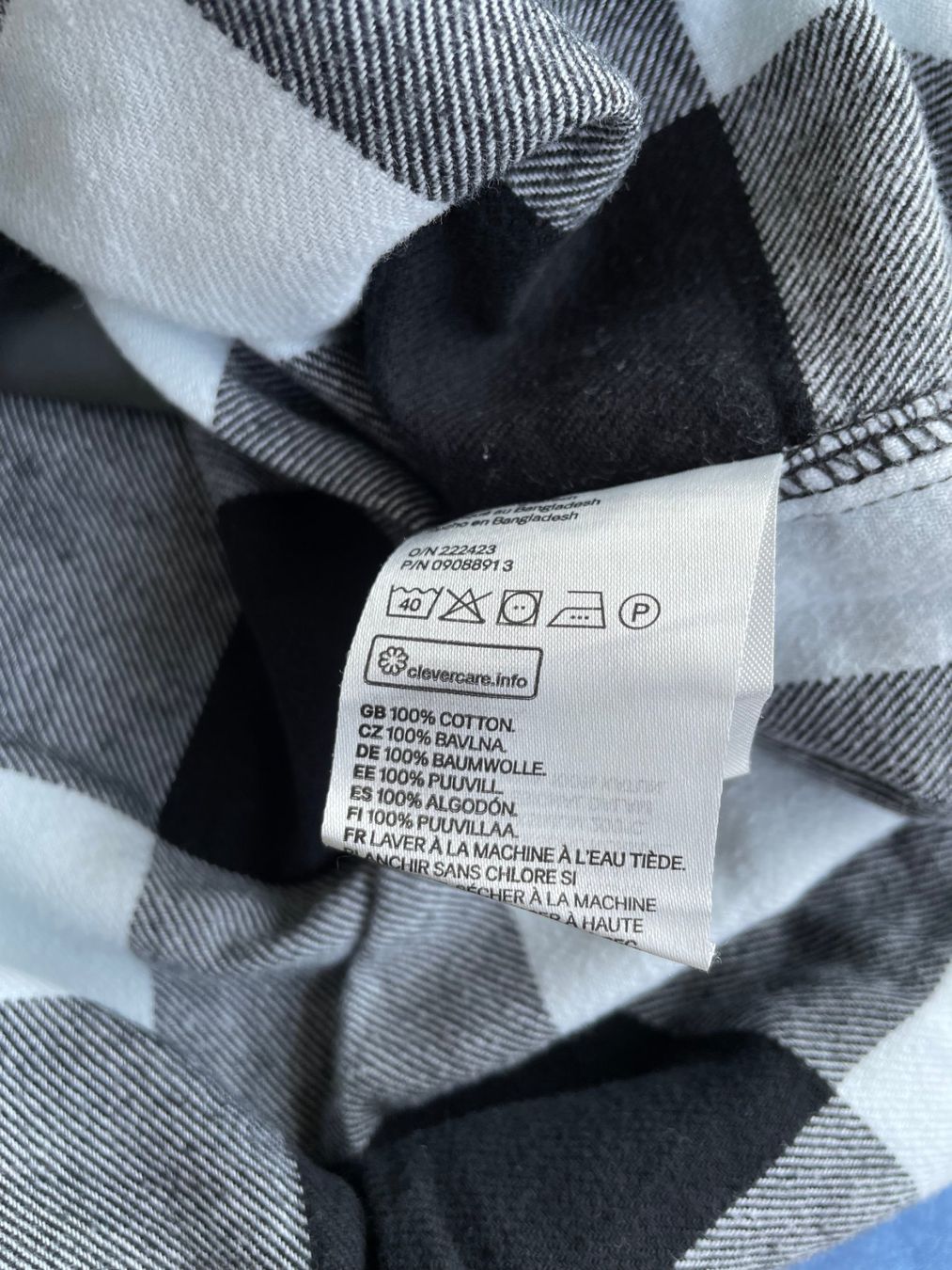 H&M Camicie: H&M - Regular Checkered Shirt – Usato da Chiasso venduto da Er_Mon 4