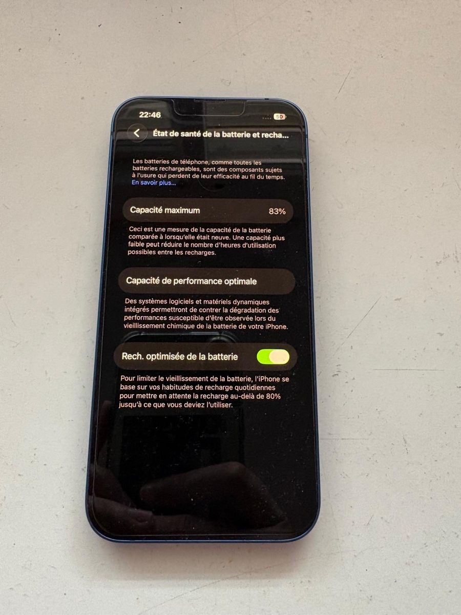 Apple Telefoni cellulari / Smartphones: iPhone 13 – Usato da Le Locle venduto da rem_8kqm 2